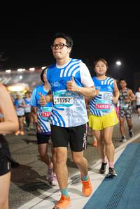 BIB: 11752, 14938
                            <button type="button" onclick="openModal(22975674)" class="btn btn-primary btn-sm float-right btn-popup" data-toggle="modal" data-target=".modal-high-quality">
                        <i class="fas fa-shopping-cart"></i> Add to Cart
                    </button>
                                            <button type="button" onclick="isThisMe(22975674, true)" class="btn btn-success btn-sm float-right btn-popup btn-isme hidden" data-toggle="tooltip" data-placement="bottom" title="นี่คือรูปของคุณใช่ไหม คลิกที่นี่เพื่อเอาเข้าอัลบั้ม">
                        <i class="fas fa-plus"></i> Add to album
                    </button>
                    <button type="button" onclick="isThisMe(22975674, false)" class="btn btn-warning btn-sm float-right btn-popup btn-isnotme hidden">
                        <i class="fas fa-ban"></i> Remove from album
                    </button>